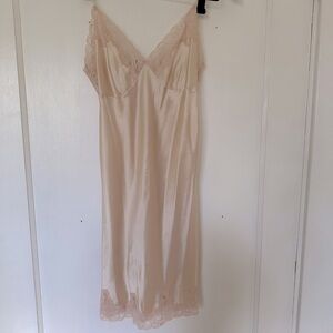 Victoria’s Secret Silk Slip Lace Trim XS